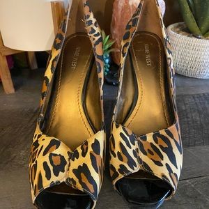 Nine West cheetah heels good condition size 9